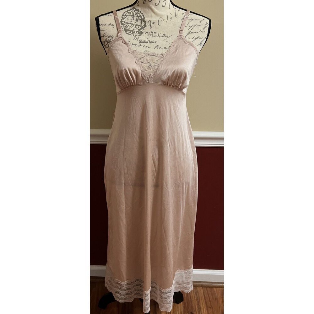 Henson Kickernick Slip Dress Lace Slinky Romantic‎ Blush Pink Nylon USA Size 34